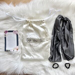 3/$30 SUTTON MICHELLE Silky Hair Tie for heatless curls Gray Silk with Ivory Bag